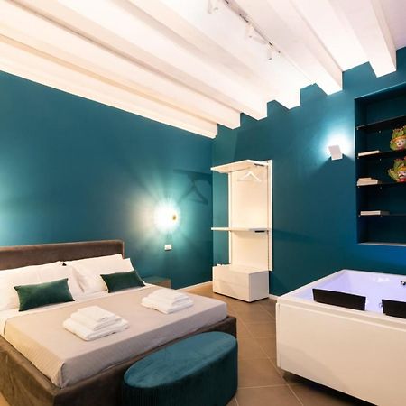 Carlo Suite Apartments Con Vasca Idromassaggio Palermo Exterior foto